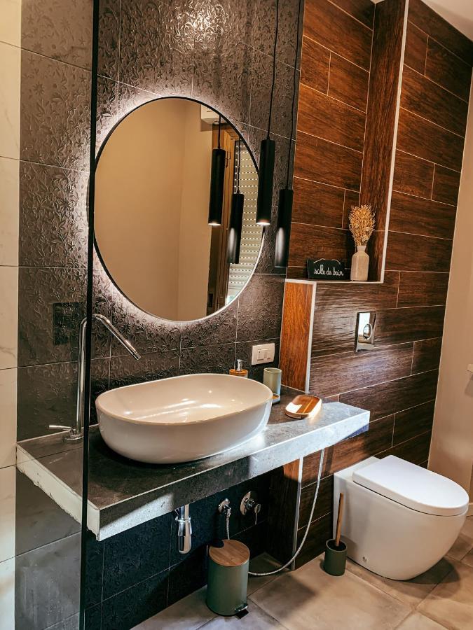 B&B Salus Civico 23 레조넬에밀리아 외부 사진