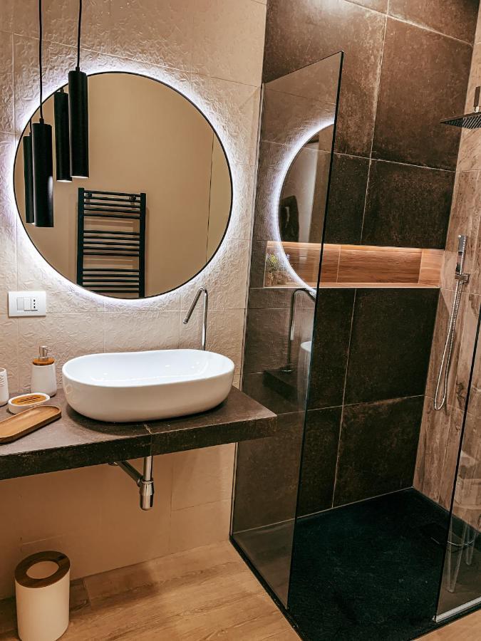 B&B Salus Civico 23 레조넬에밀리아 외부 사진