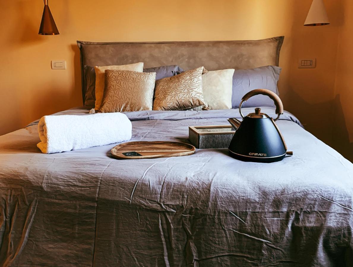 B&B Salus Civico 23 레조넬에밀리아 외부 사진