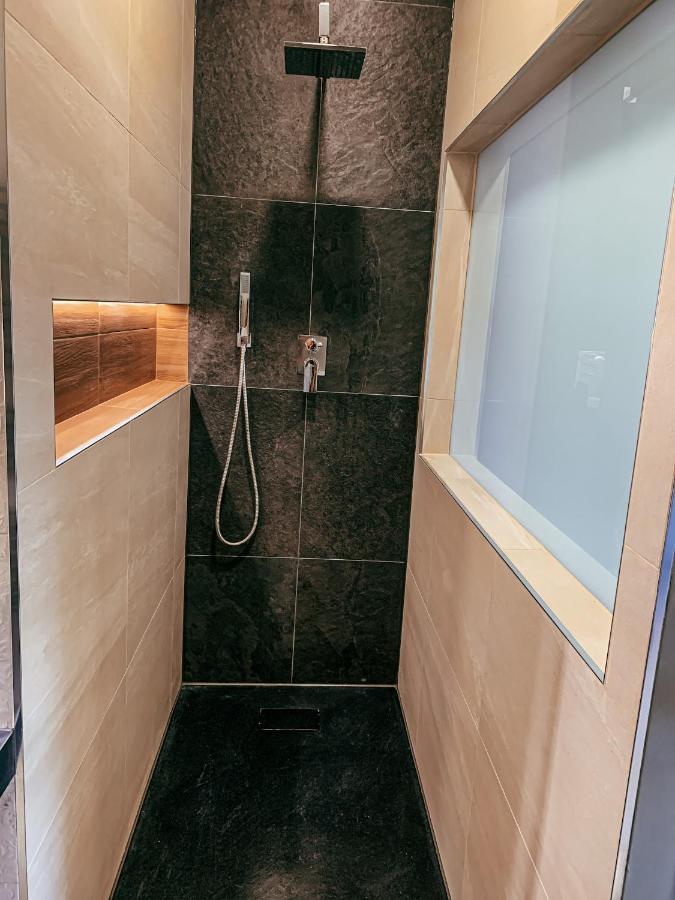 B&B Salus Civico 23 레조넬에밀리아 외부 사진