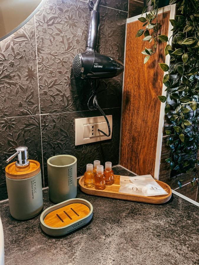 B&B Salus Civico 23 레조넬에밀리아 외부 사진