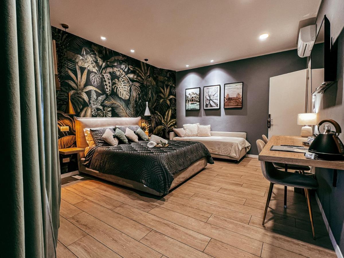 B&B Salus Civico 23 레조넬에밀리아 외부 사진