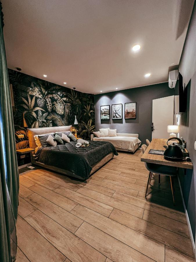 B&B Salus Civico 23 레조넬에밀리아 외부 사진